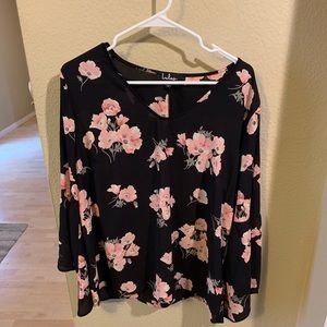 Lulu’s Flounce Sleeve Blouse